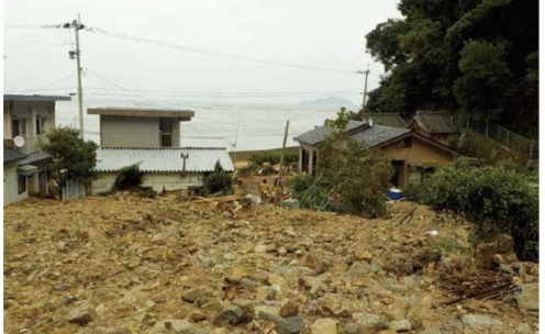 津久見市長目 楠屋川