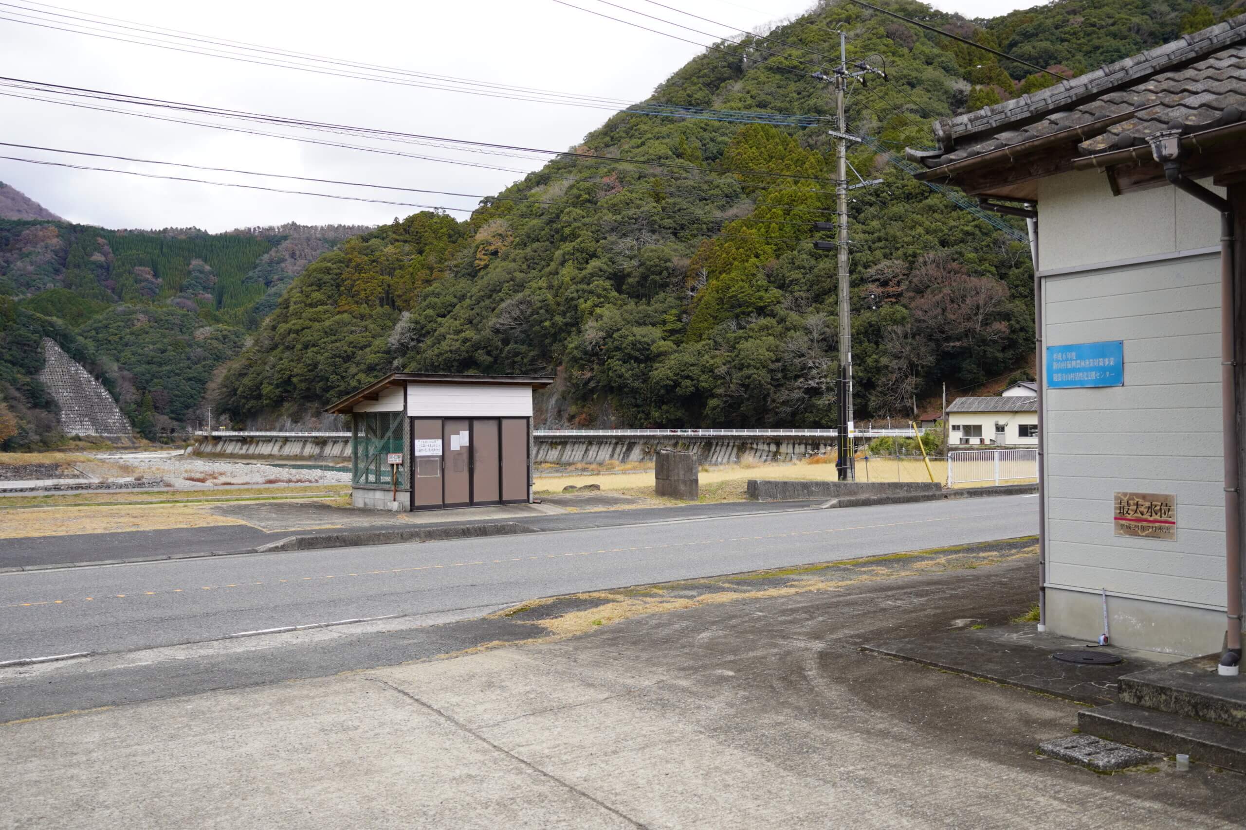 中津市耶馬溪町大島 最大水位標